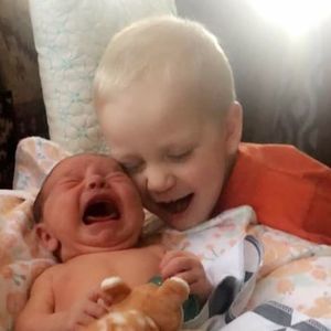 Meet your Posher, Sharon